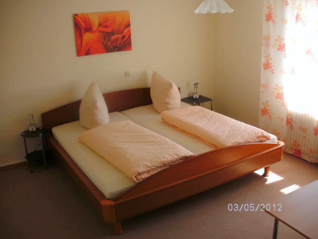 Hotel Am Hindenburgplatz Appenweier Luaran gambar